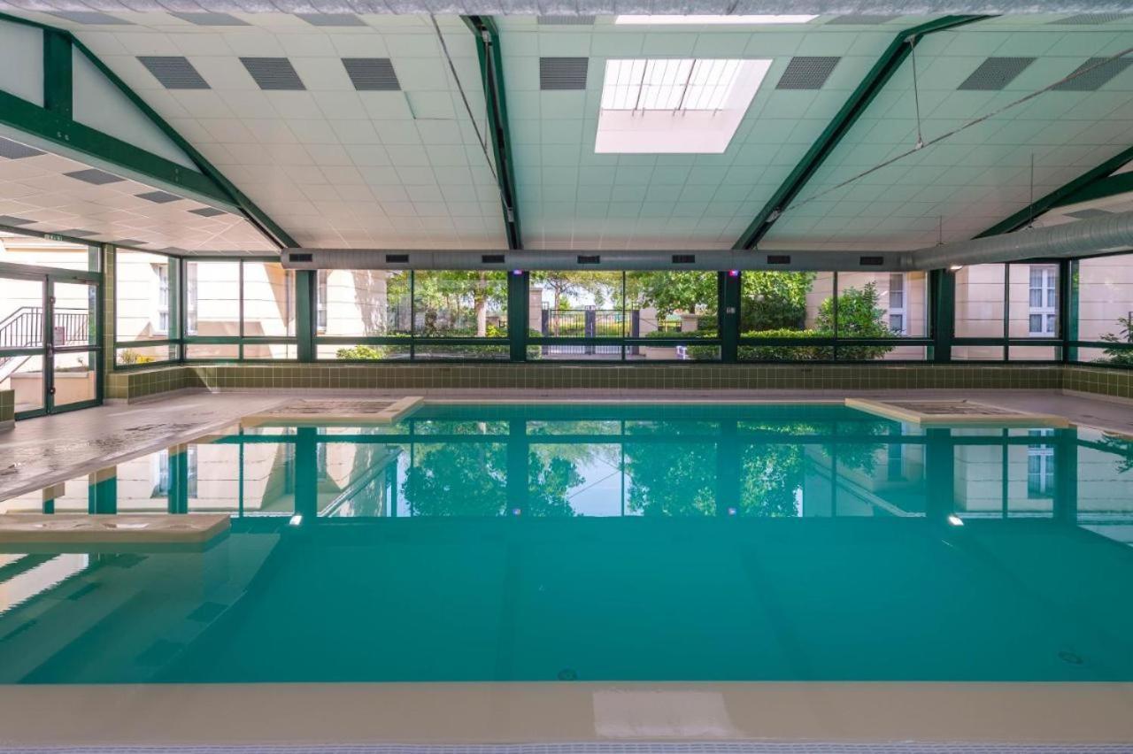 Jungle Duplex With Pool 5 Min Disneyland Серри Экстерьер фото